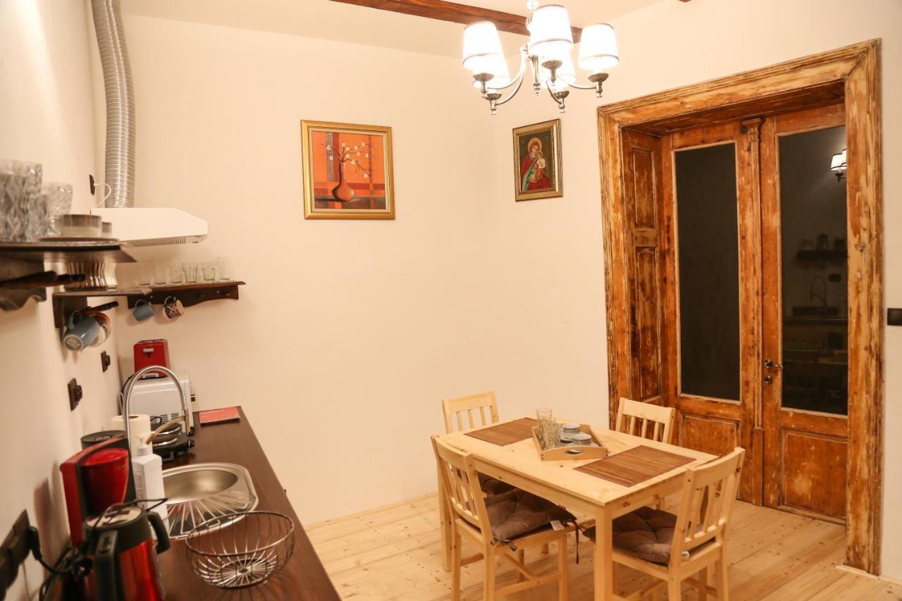 Apartamentul 16 Braşov Exteriör bild