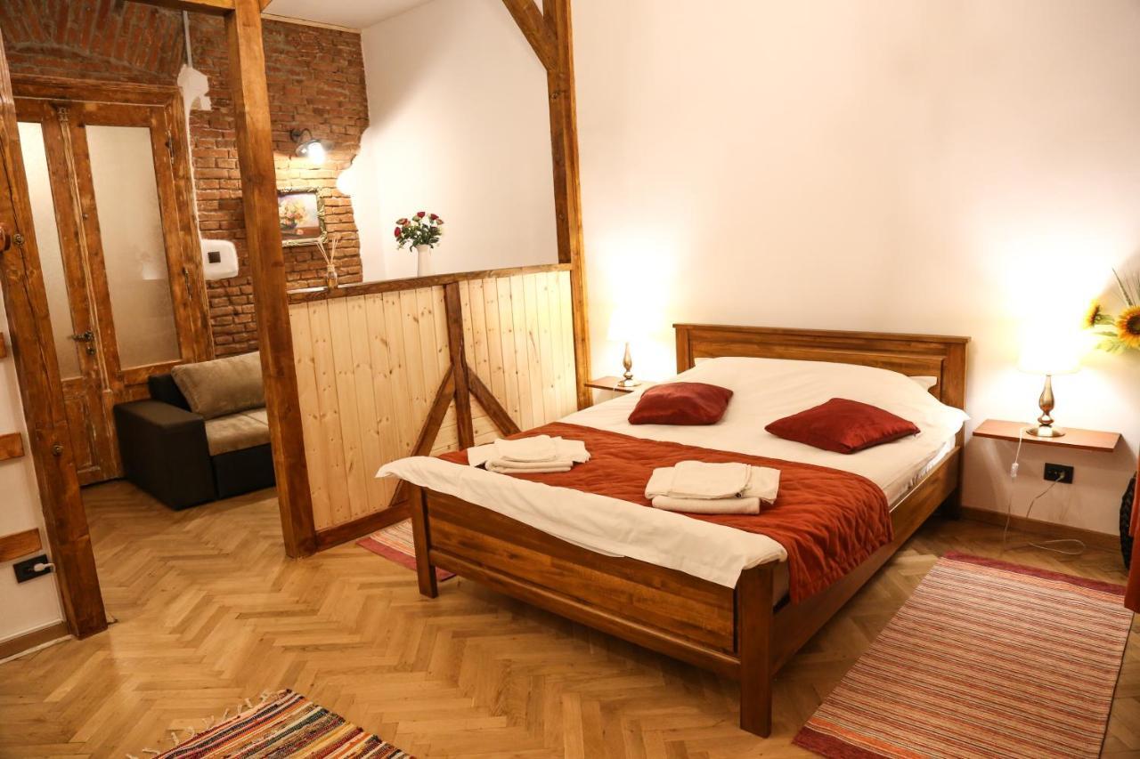 Apartamentul 16 Braşov Exteriör bild